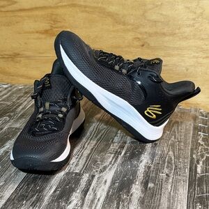 Under Armour Curry 3Z6 Basketball Sneakers